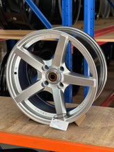 Load image into Gallery viewer, 15" Rims