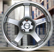 Load image into Gallery viewer, 17" Rims
