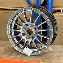 Load image into Gallery viewer, 14" Rims
