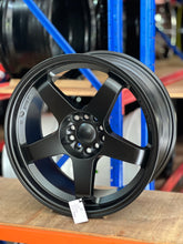 Load image into Gallery viewer, 18” Rims
