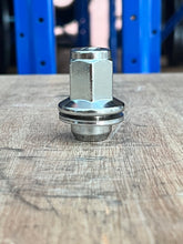 Load image into Gallery viewer, Wheel Nuts - Original

