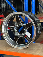 Load image into Gallery viewer, 18” Rims
